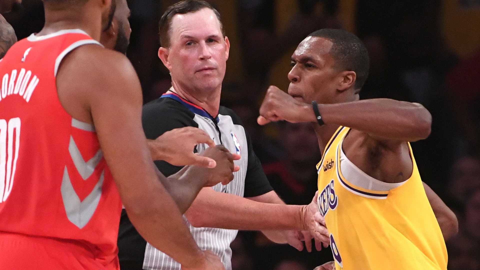 NBA: jogadores de Lakers e Rockets trocam socos durante partida