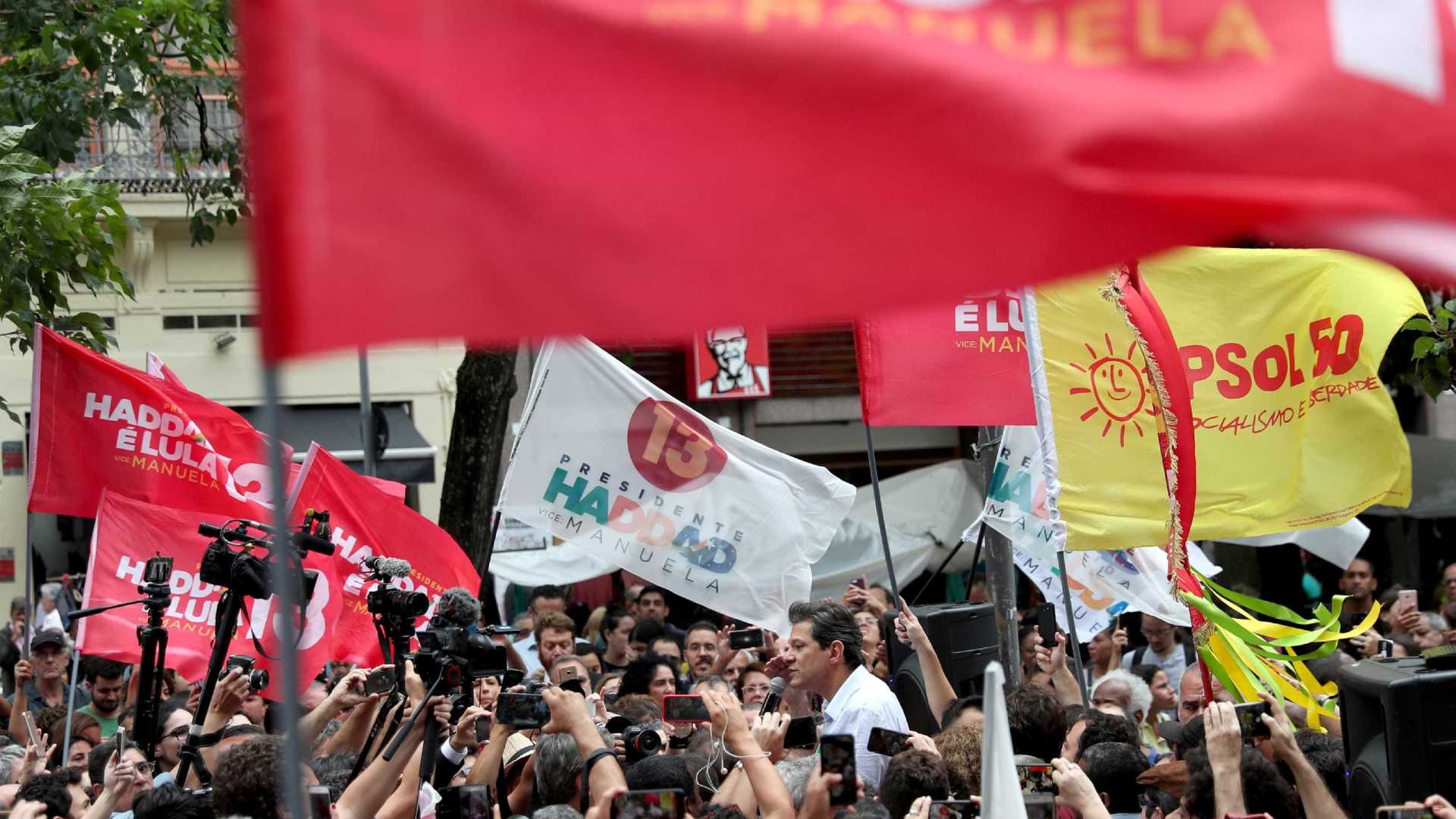 Simpatizantes de Bolsonaro e Haddad organizam atos em todo país