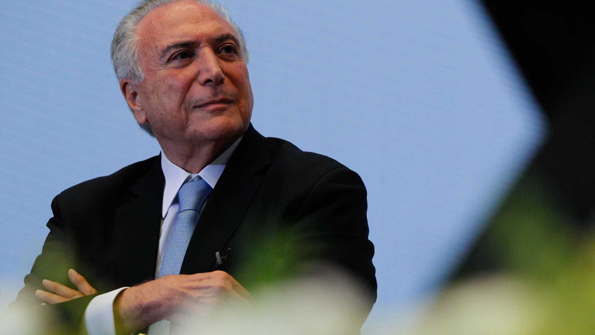 Ao ignorar veto de Temer, Congresso gera rombo de R$ 5 bi com reajustes