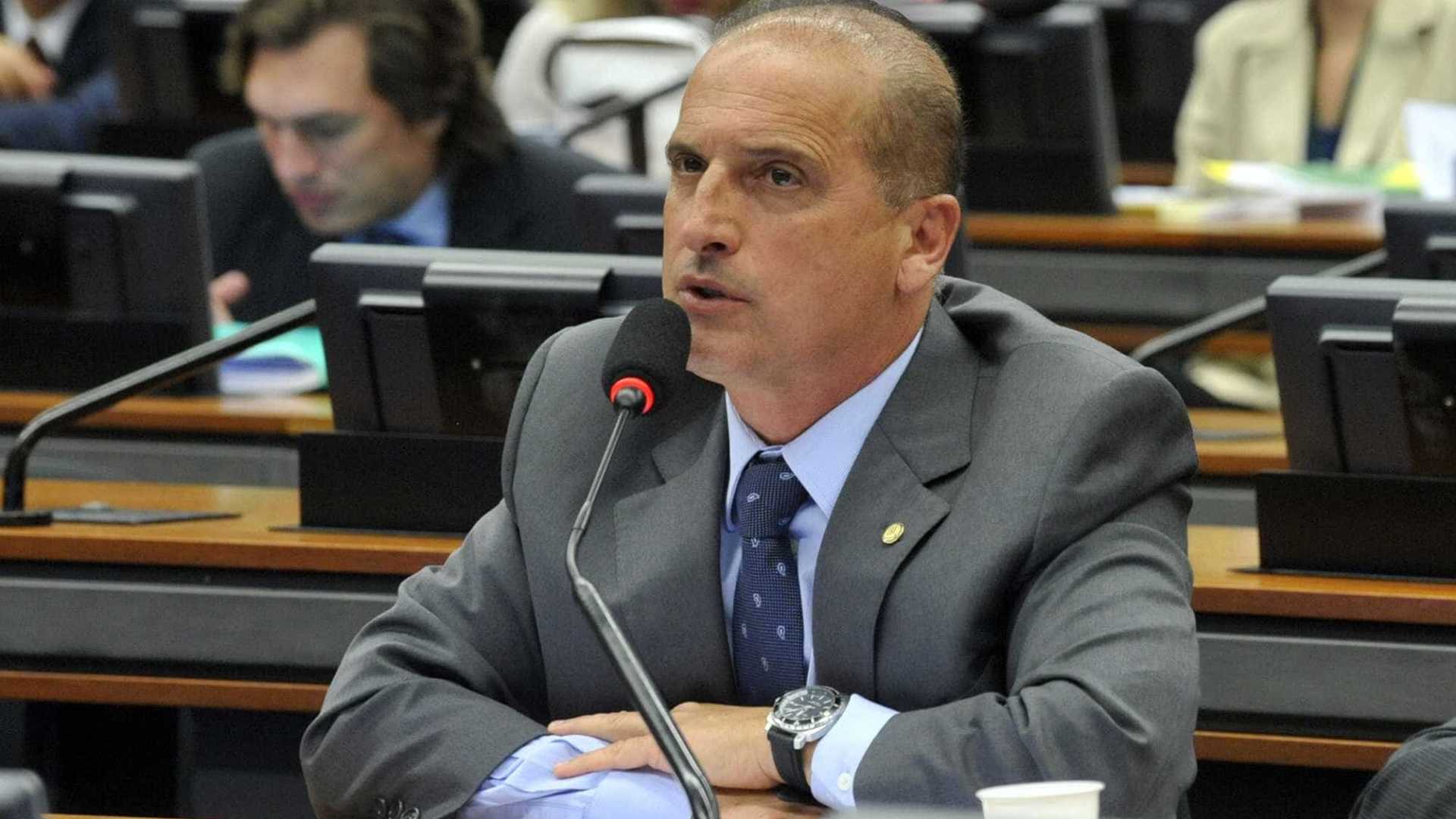 Primeiros nomes da equipe econômica devem ser anunciados hoje