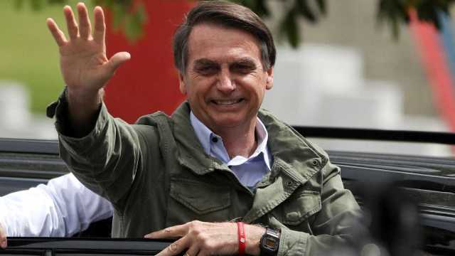 Equipe de Bolsonaro define 24 nomes de sua equipe de transição
