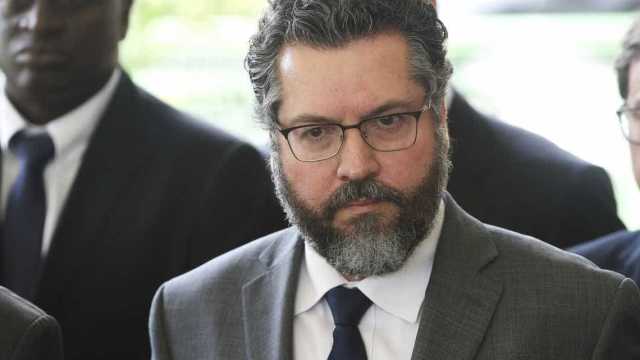 Futuro chanceler promete buscar ‘possíveis falcatruas’ do PT