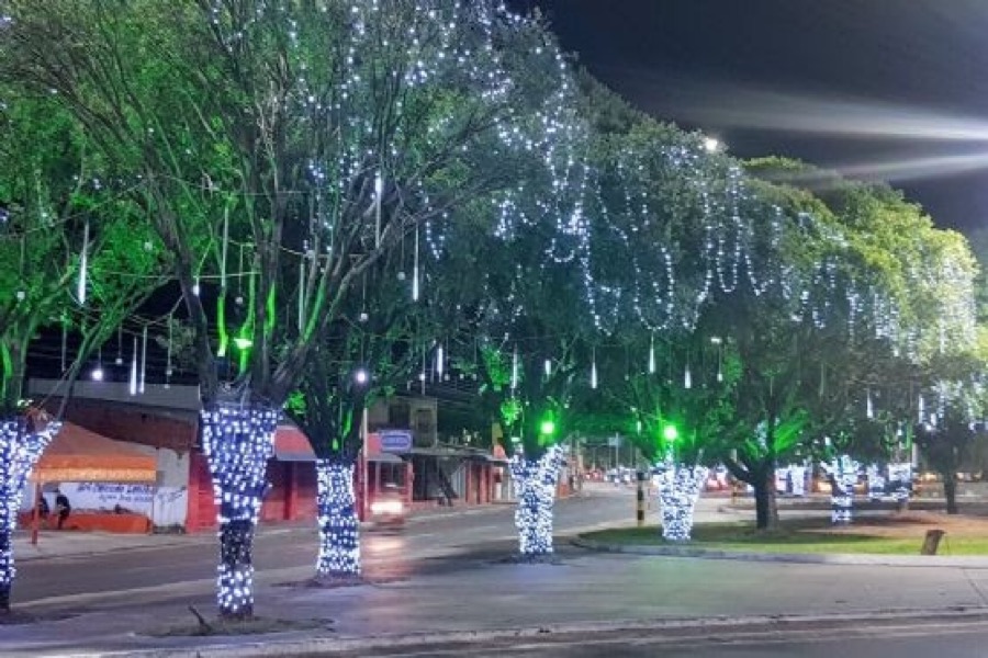 Natal iluminado: Juazeiro do Norte recebe decoração especial em praças e avenidas