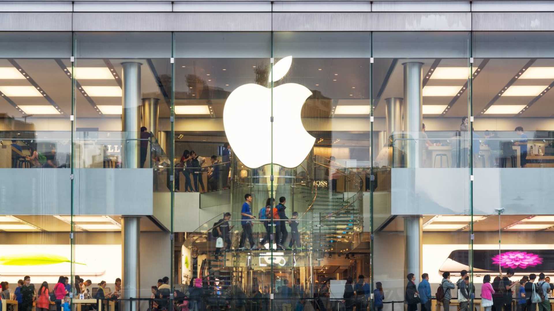 Após balanço, Apple perde US$ 1 trilhão na Bolsa de Nova York
