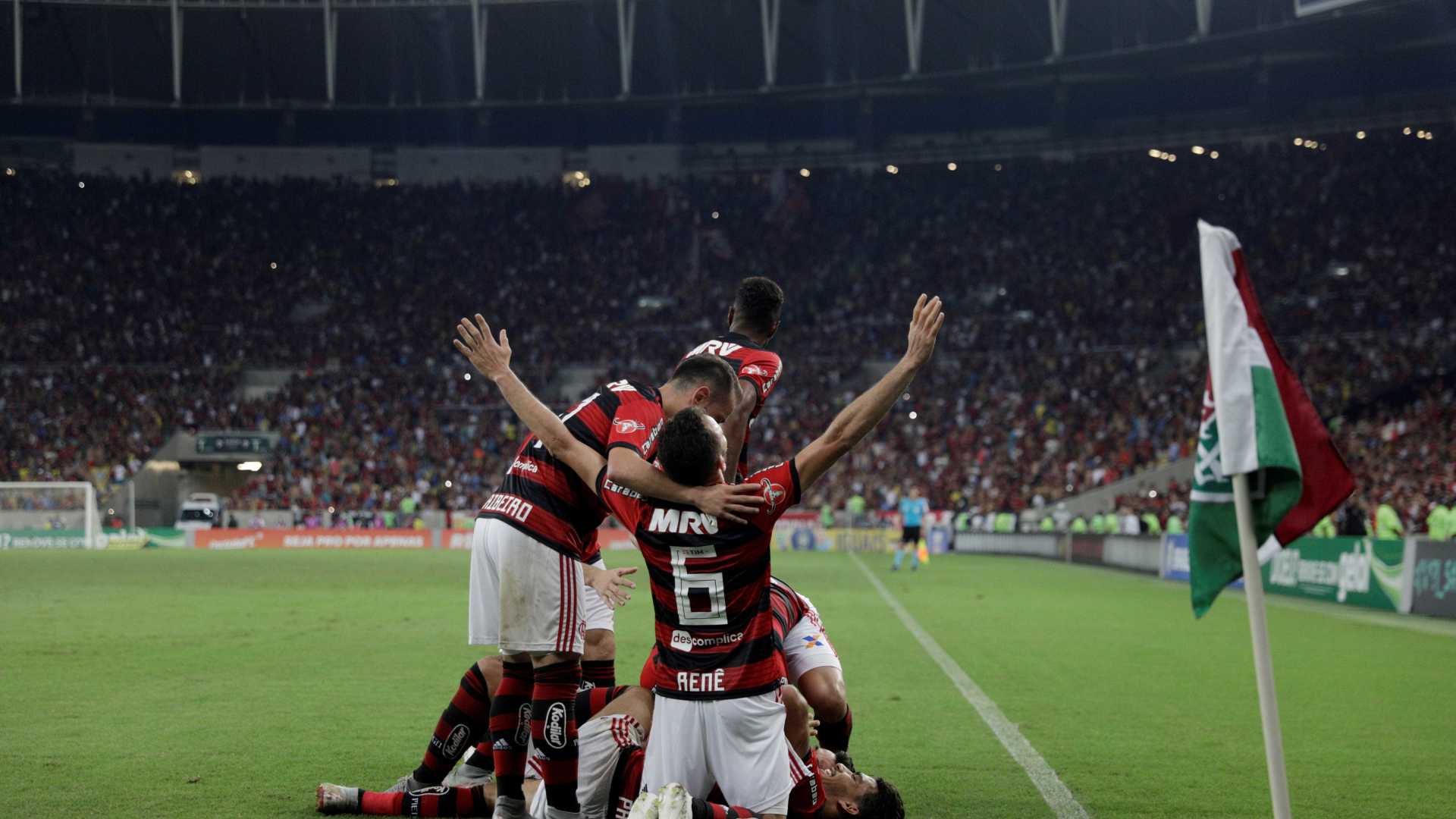 Brasileiro cresce após quedas de Grêmio e Palmeiras na Libertadores
