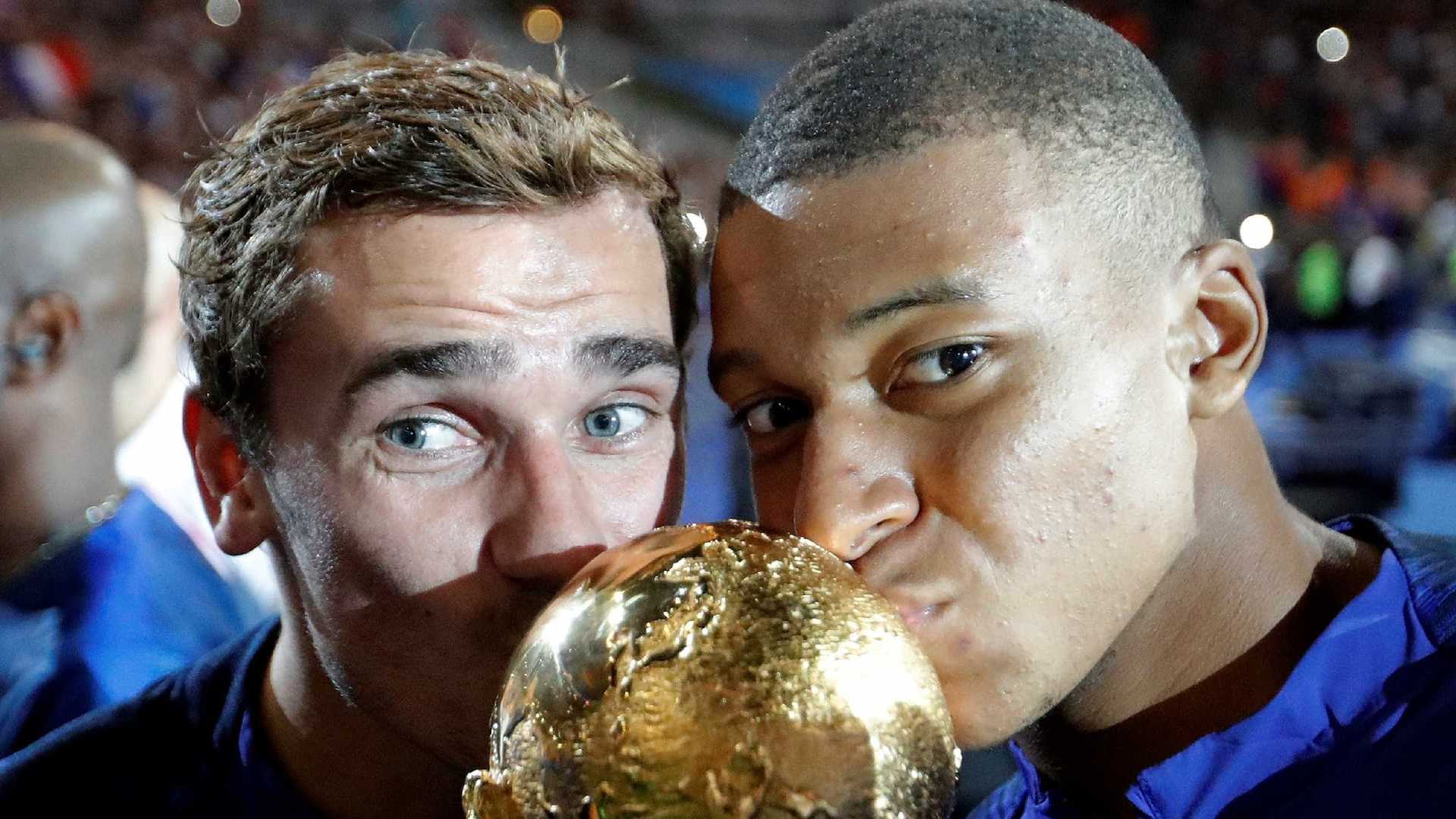 Justiça pode barrar nome Griezmann Mbappé dado a bebê