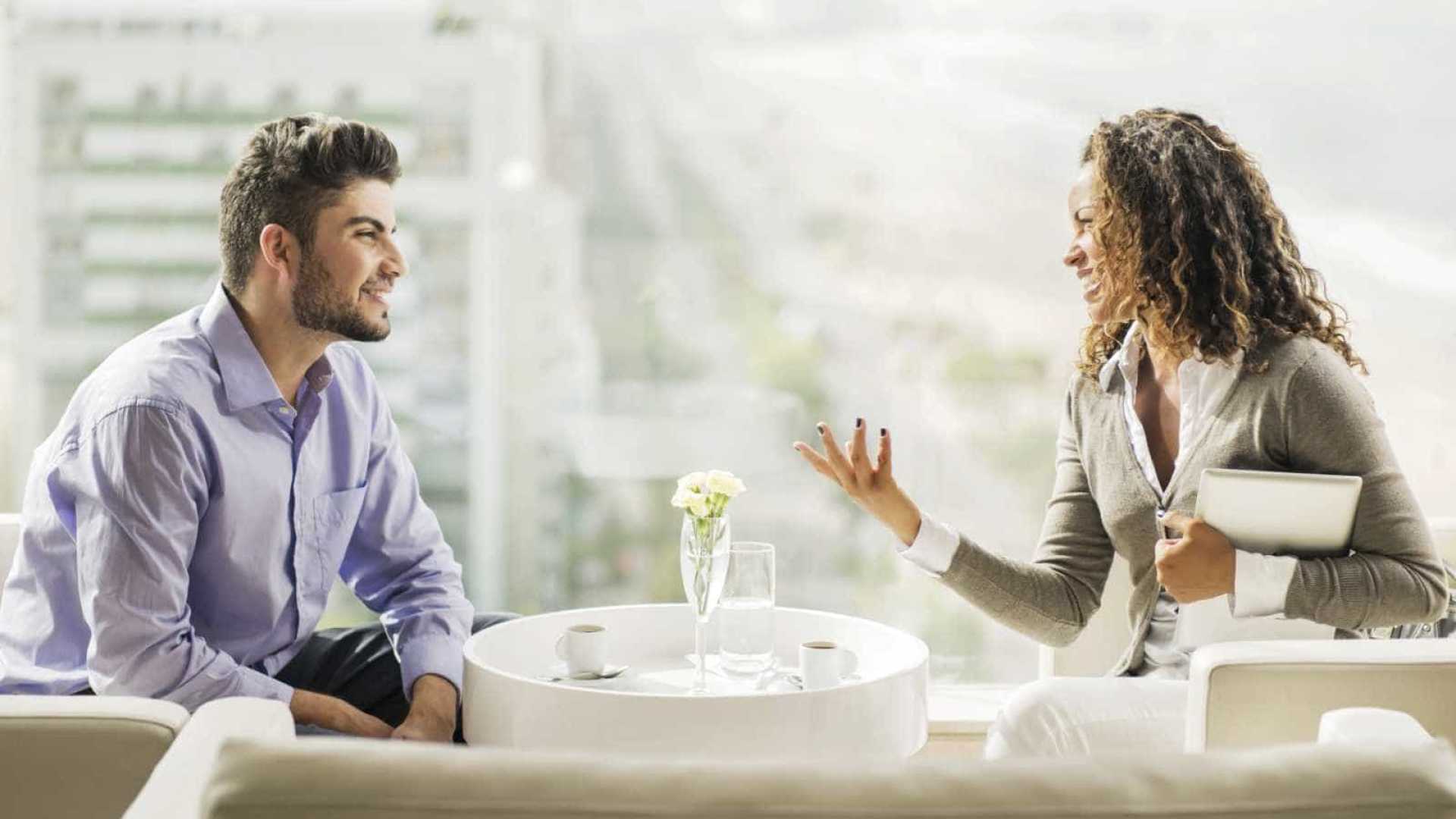 Há diferença salarial entre homens e mulheres no Brasil?