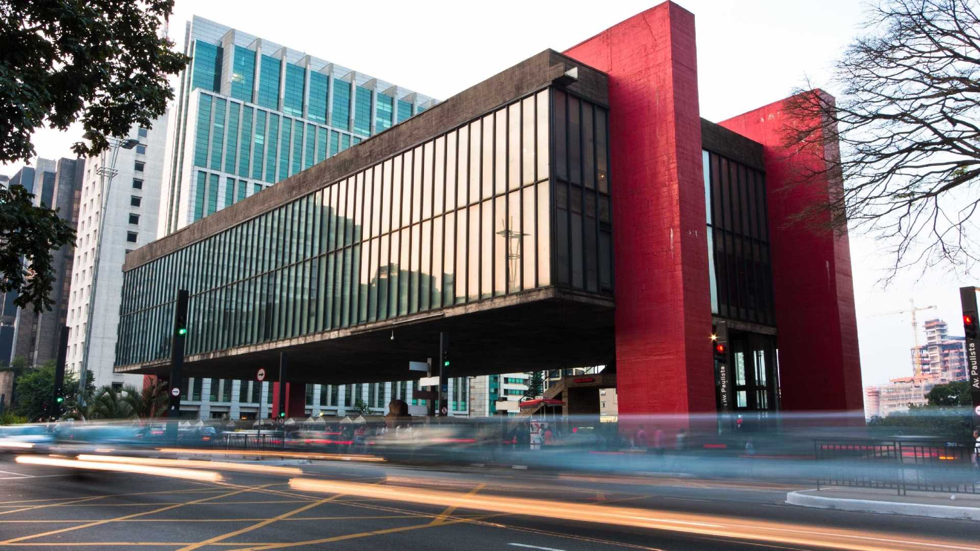 Projetado por Lina Bo Bardi, prédio do Masp completa 50 anos