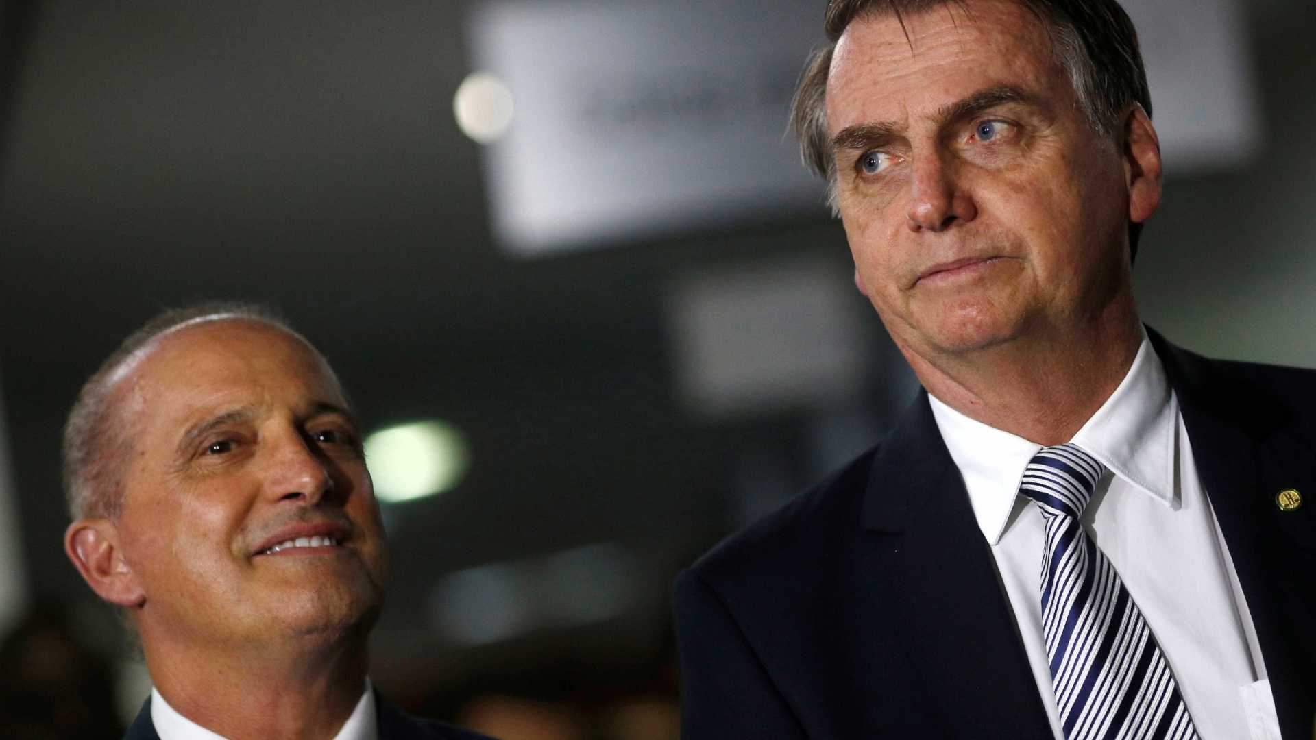 Bolsonaro diz que vai devolver R$ 8,2 mil e pede aprovação de contas