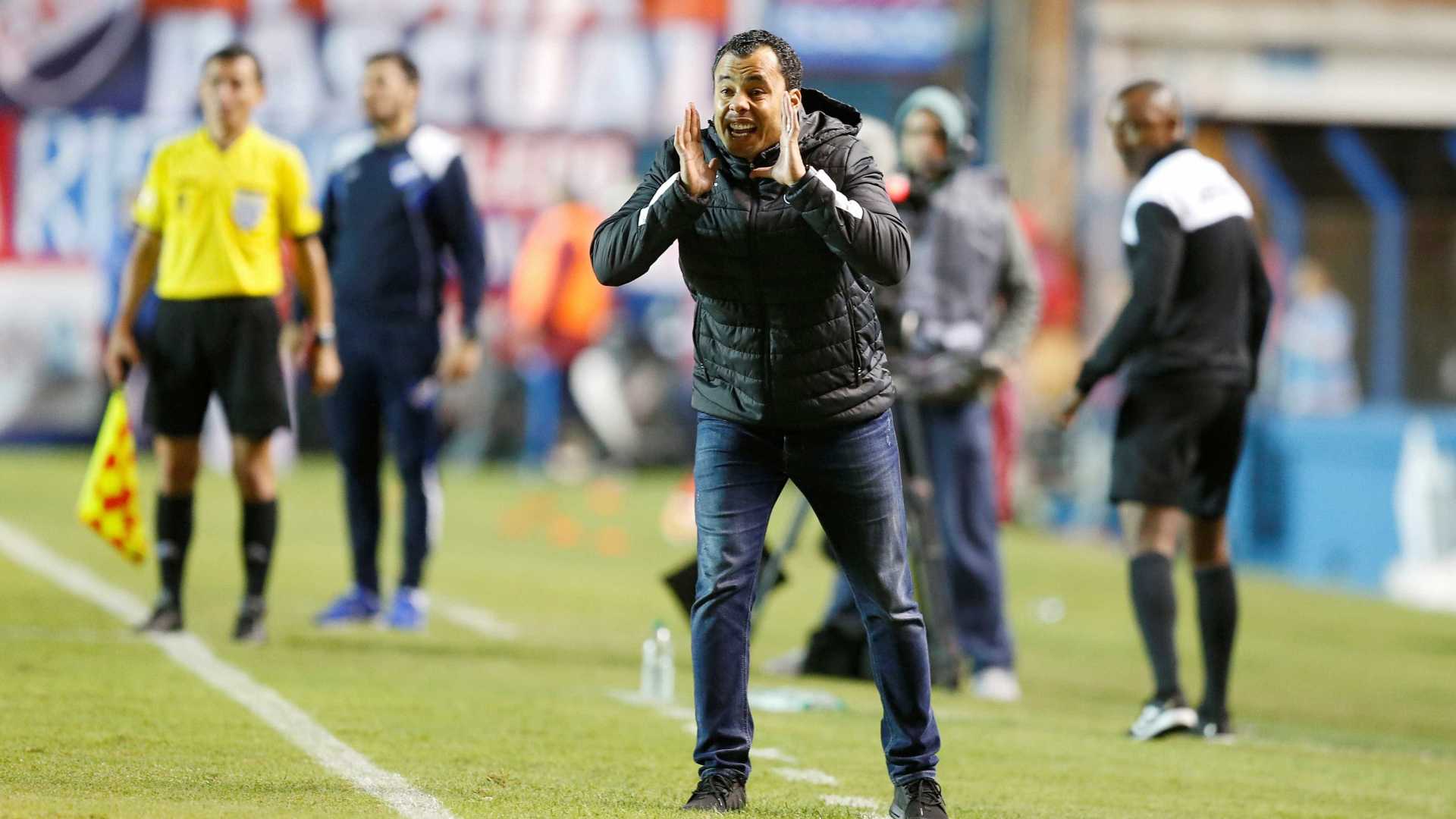 ‘O Corinthians não pode olhar para baixo’, diz Jair Ventura