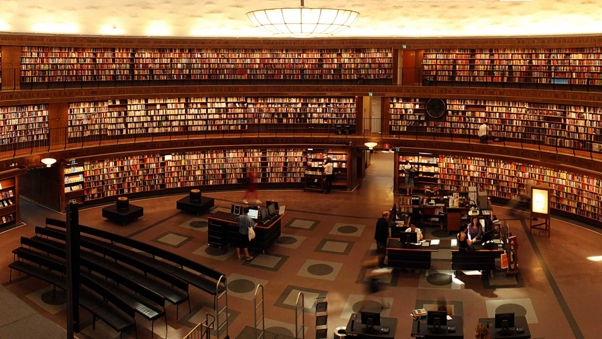 O ‘vale tudo’ contra a crise das grandes livrarias
