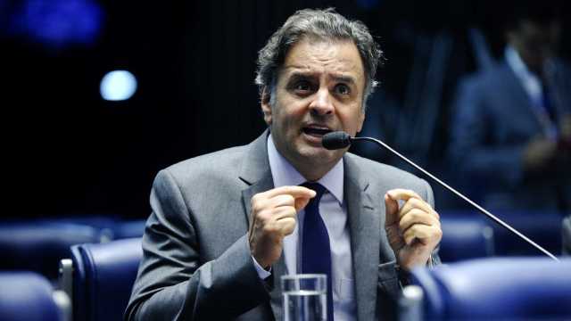 PF cumpre mandados de buscas em imóveis de Aécio Neves