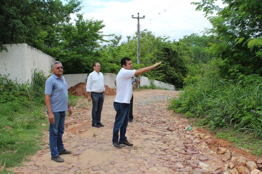 Caminhos do Crato avança nos distritos melhorando a qualidade de vida da população