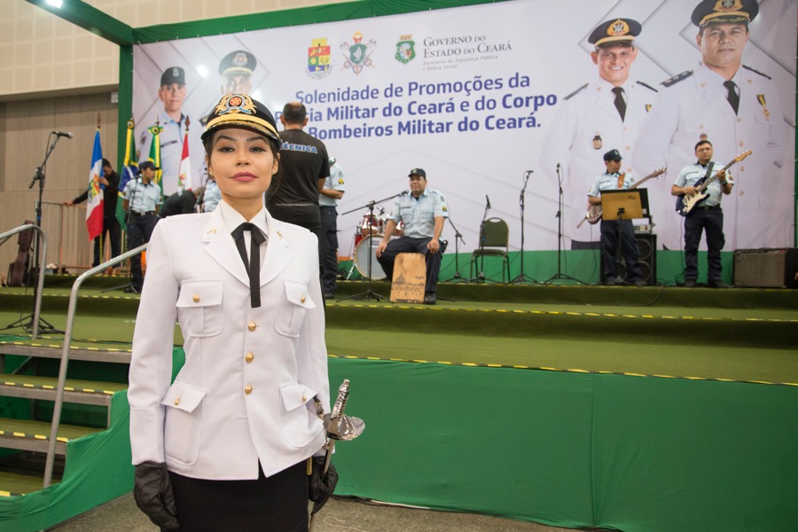 Governo ultrapassa marca de 15 mil militares promovidos em apenas quatro anos