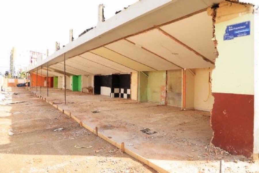 Obras do antigo terminal rodoviário seguem em execução
