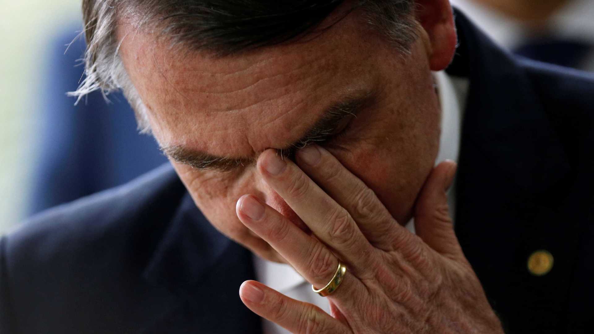 ONGs criticam Bolsonaro e dão ‘prêmio’ Fóssil do Dia ao Brasil