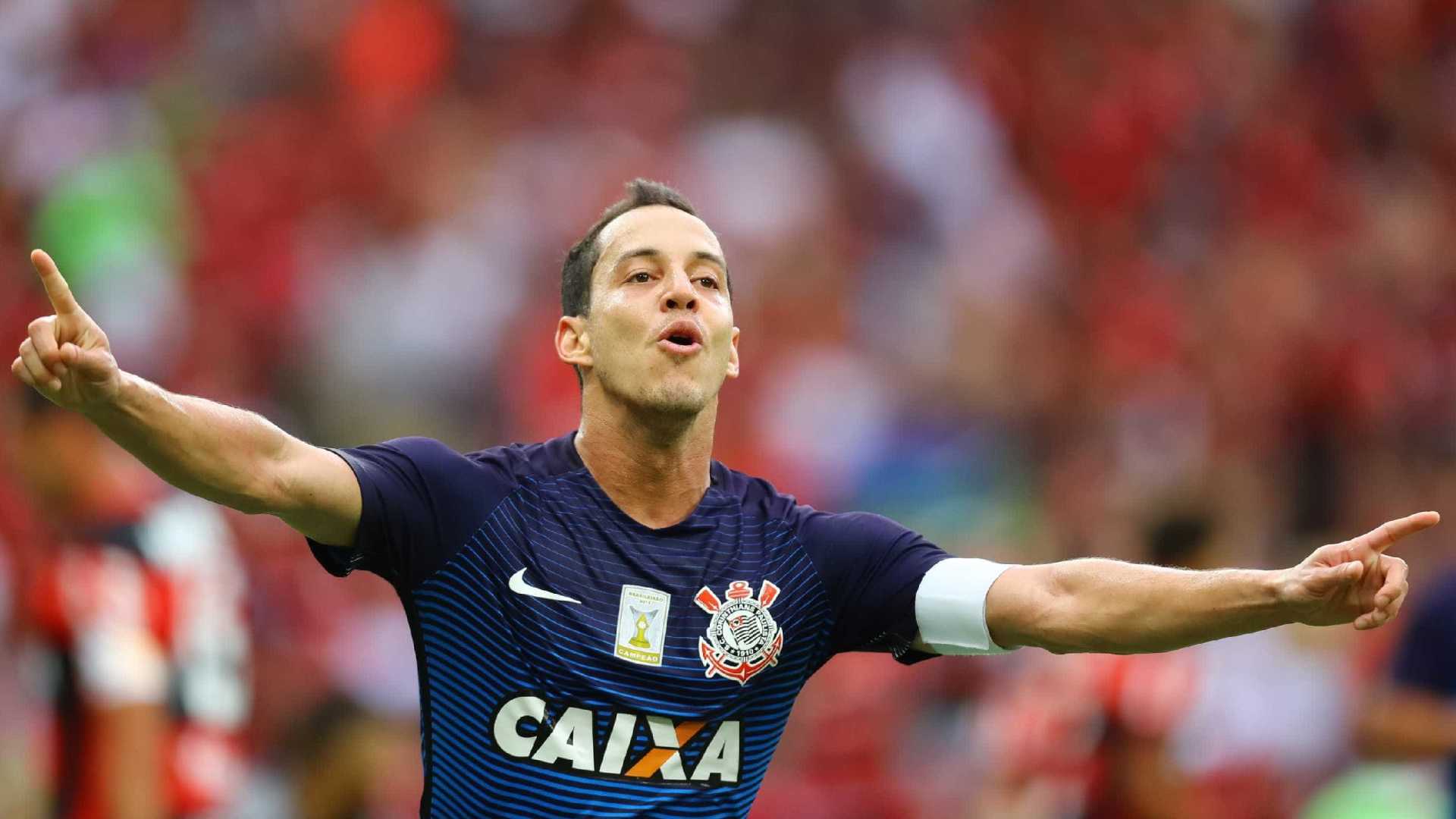Ex-Corinthians, Rodriguinho está perto de fechar com o Flamengo