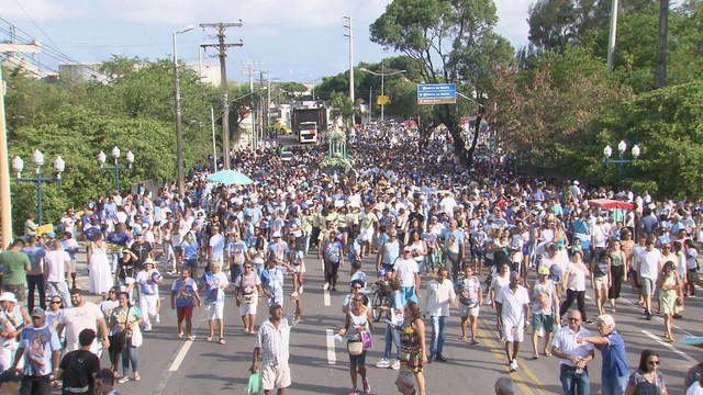 Procissão encerra festa de Nossa Senhora da Conceição no Recife