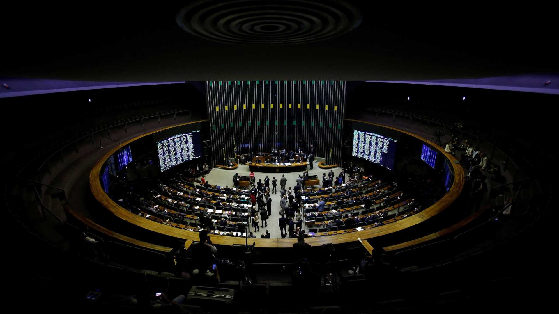 Câmara gastará R$ 19,5 milhões com novos cargos em 2019
