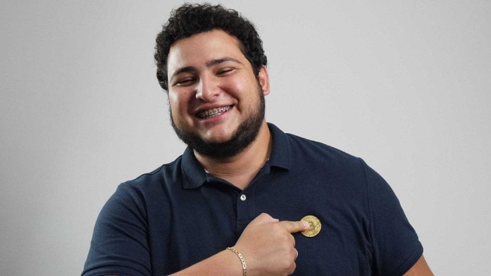 Fundador da maior empresa de bitcoin do país morre em acidente de carro