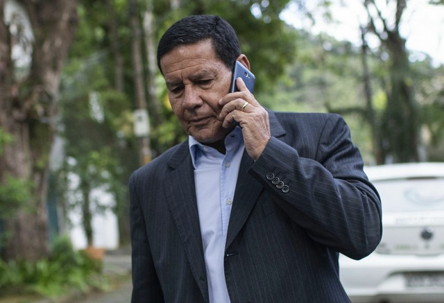 Câmara do Recife aprova título de cidadão recifense ao General Mourão, vice-presidente eleito do Brasil