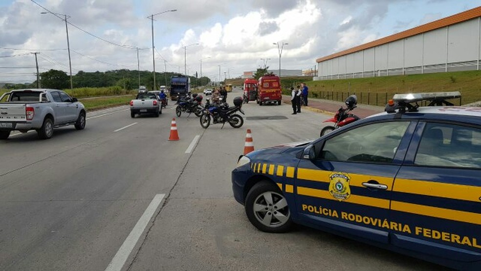Operação busca reduzir acidentes em rodovias de PE entre festas de fim de ano e carnaval