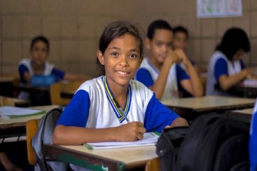 Matrículas de novatos e veteranos prosseguem na rede municipal de Educação