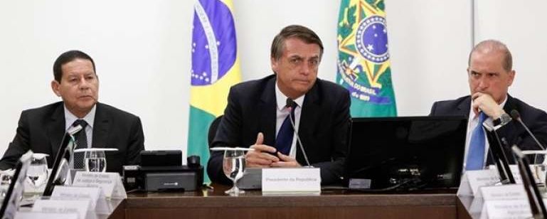 Bolsonaro quer armamento, reforma da Previdência e saída de pacto com a ONU