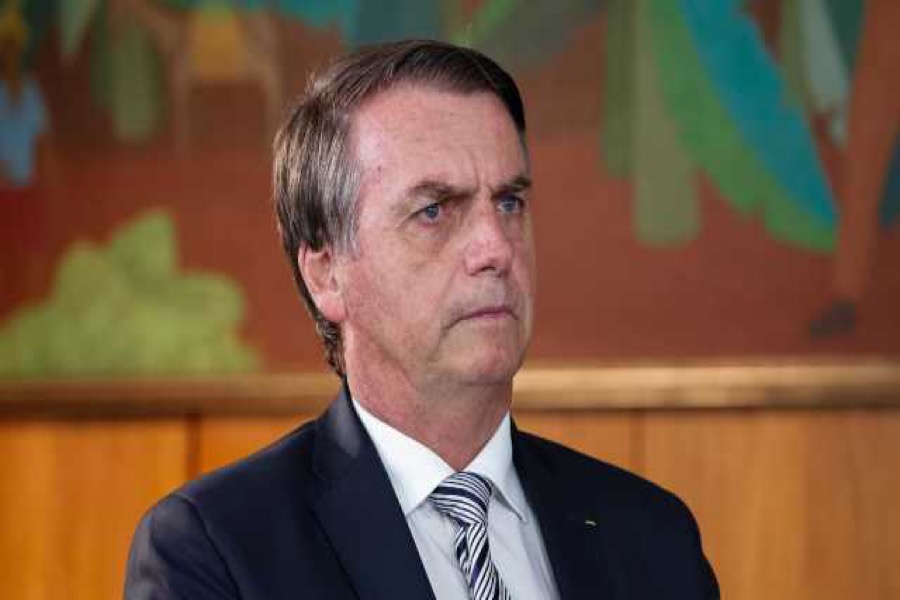 Bolsonaro chega a Davos nesta segunda; Mourão assume a Presidência