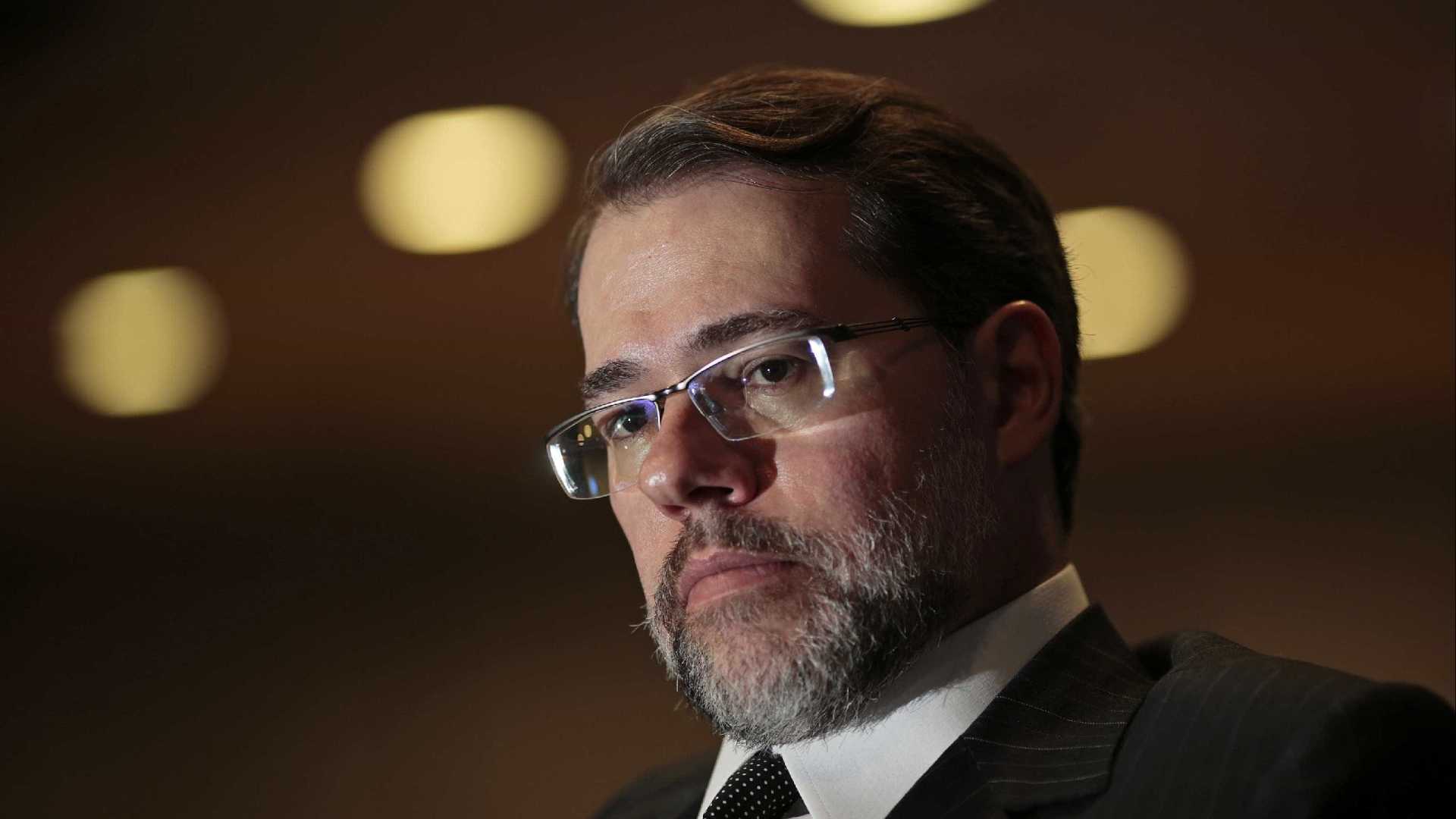 Toffoli suspende decisão que comprometia venda de ativos pela Petrobras