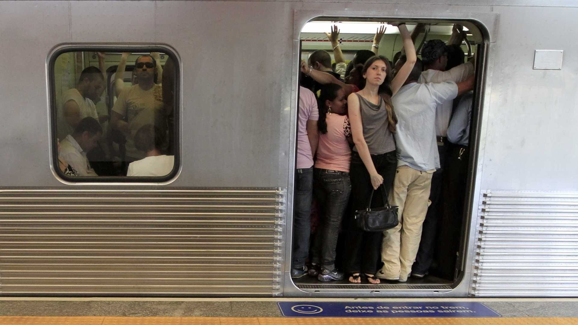 Preço da passagem de metrô e trens sobe hoje em SP