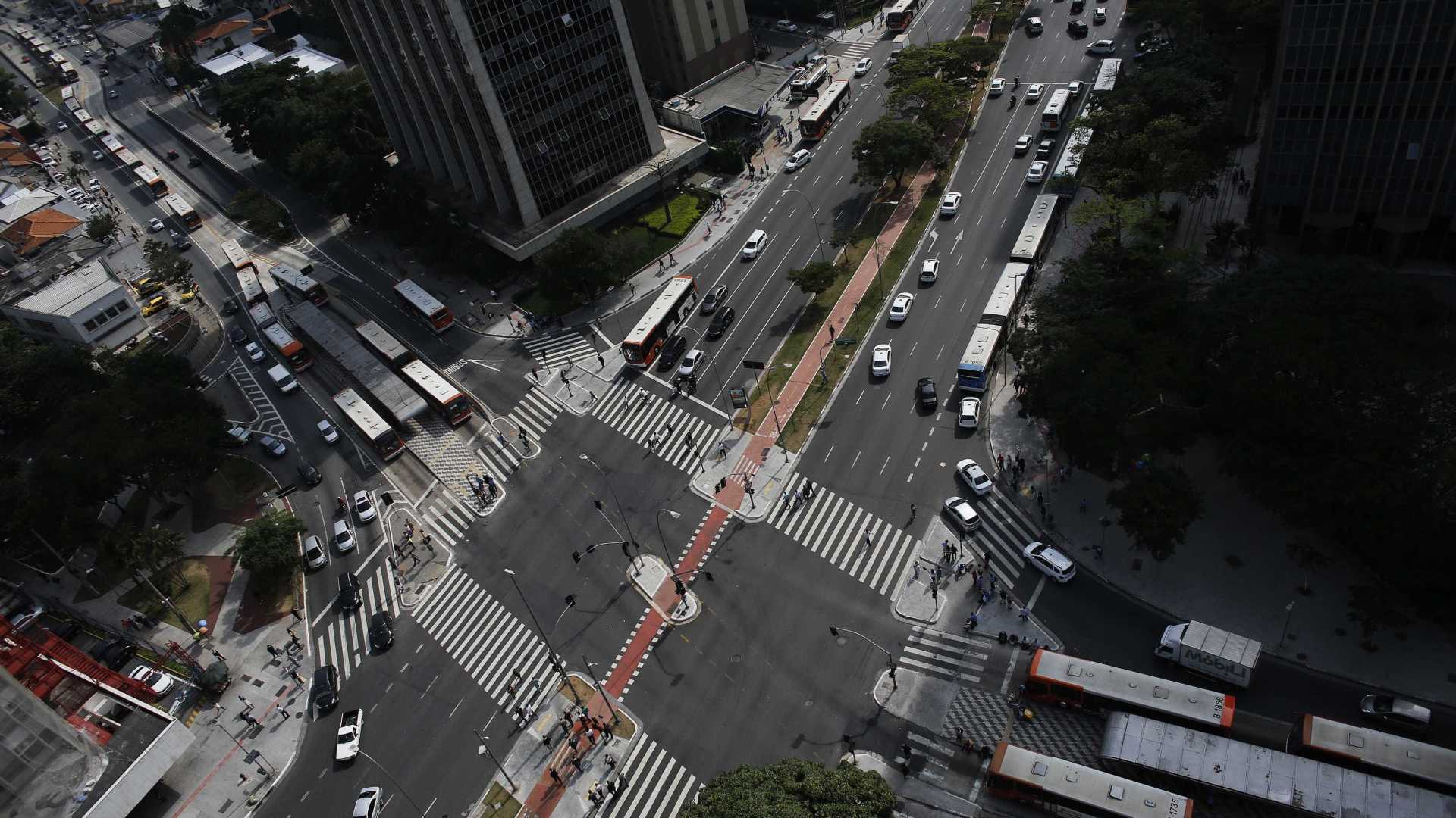 Confira o que abre e fecha no feriado do aniversário de 465 anos de SP