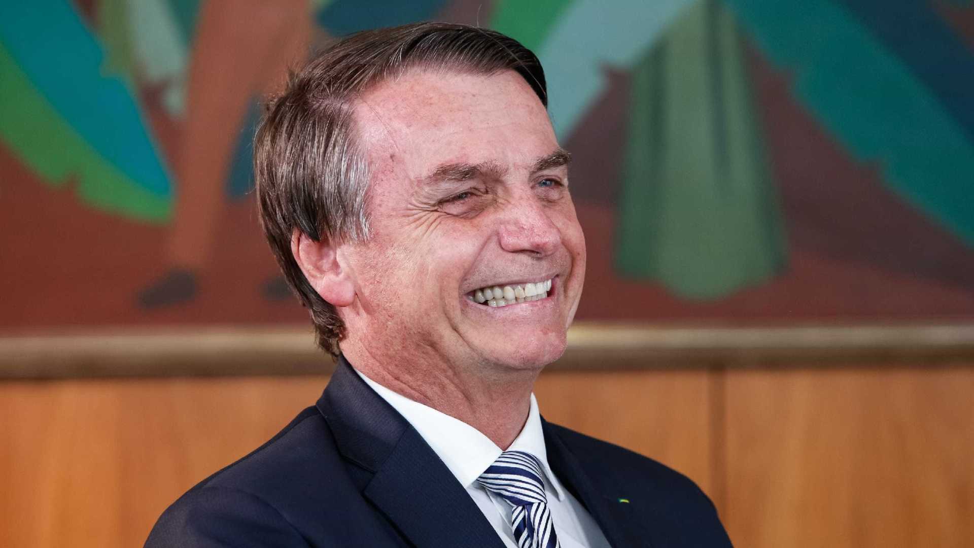 Manga, cochilo e web: o 1º fim de semana de Bolsonaro presidente