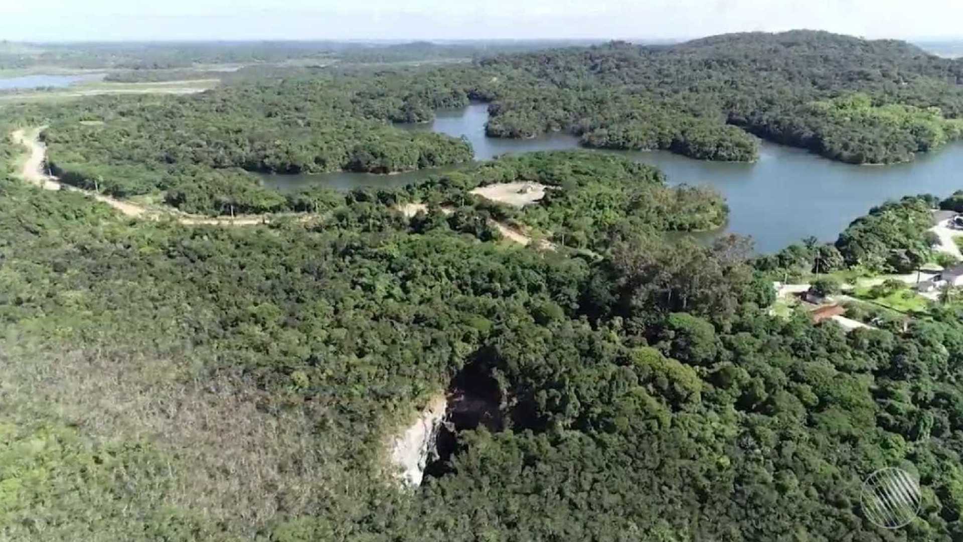 Cratera na BA cresce quase 4m e atinge 89,5m de comprimento