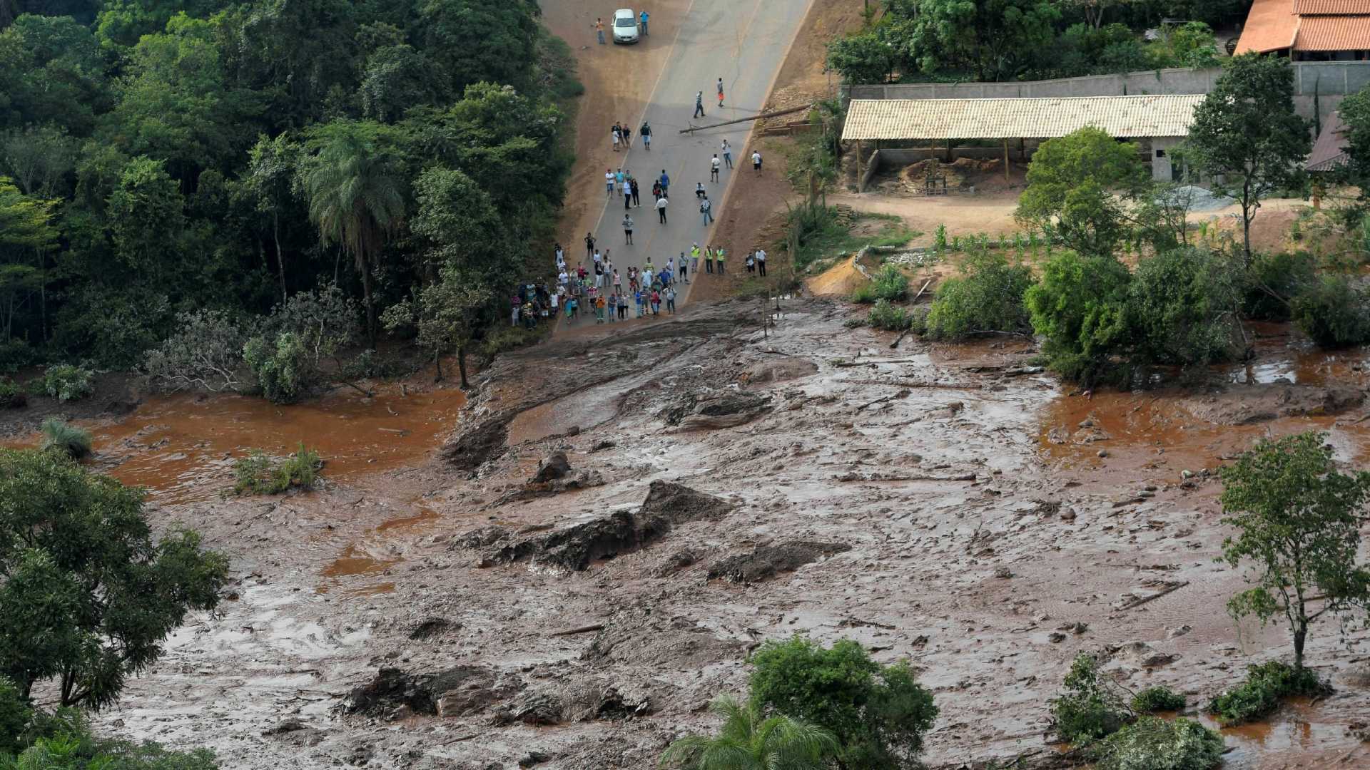 Risco de rompimento é real e ‘água descerá sem freio’, diz Defesa Civil