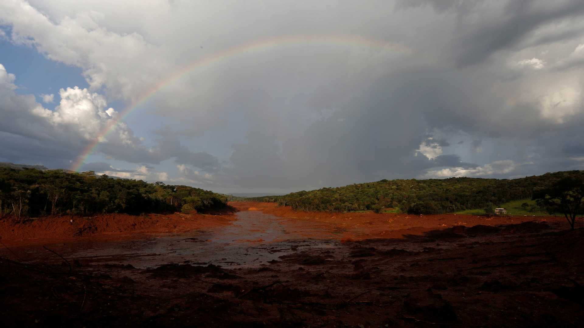 Vale apresenta plano para conter rejeitos que vazaram no Rio Paraopeba