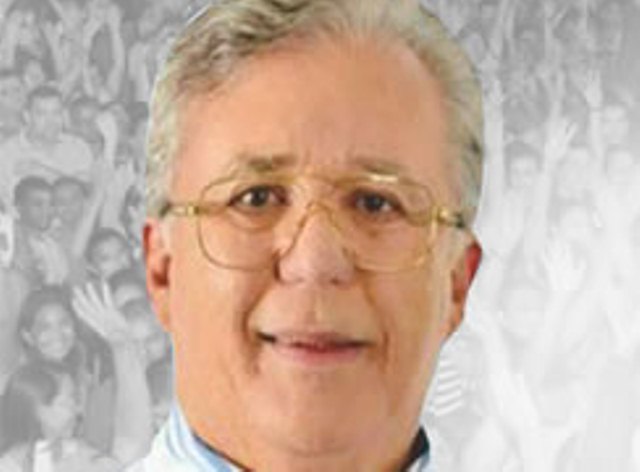 Prefeito de Pedra Branca e 6 pessoas são presas suspeitas de fraude em licitações