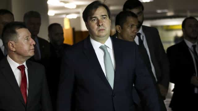 Maia quer instalação da CCJ na próxima semana para acelerar Previdência
