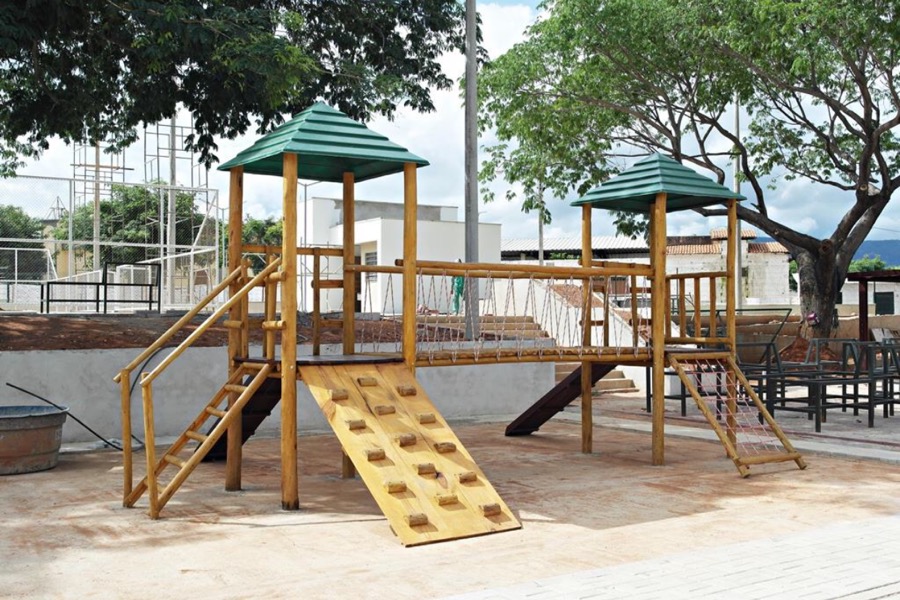 Com 90% concluída, Praça Mais Infância, no Bairro Mirandão, será inaugurada em breve