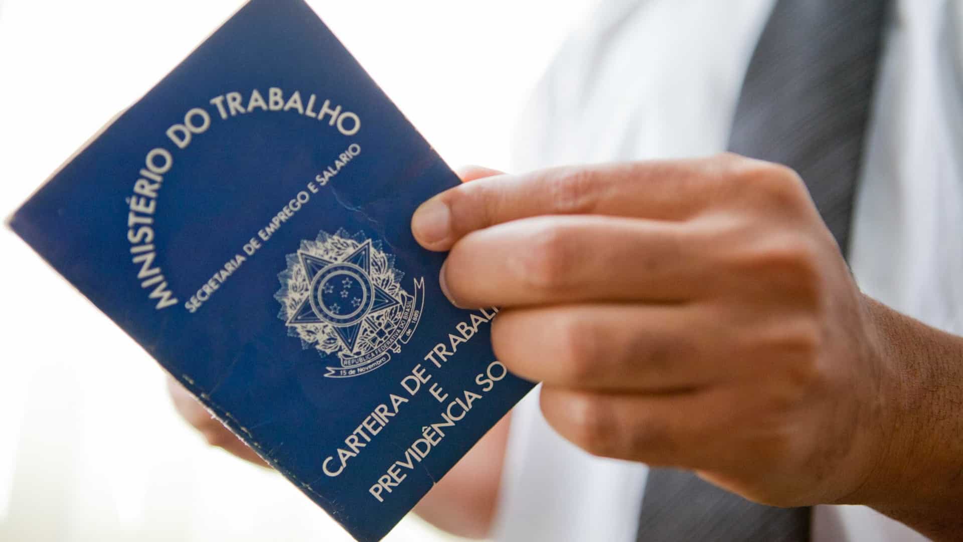 20 milhões de trabalhadores podem ter redução de alíquota, diz governo