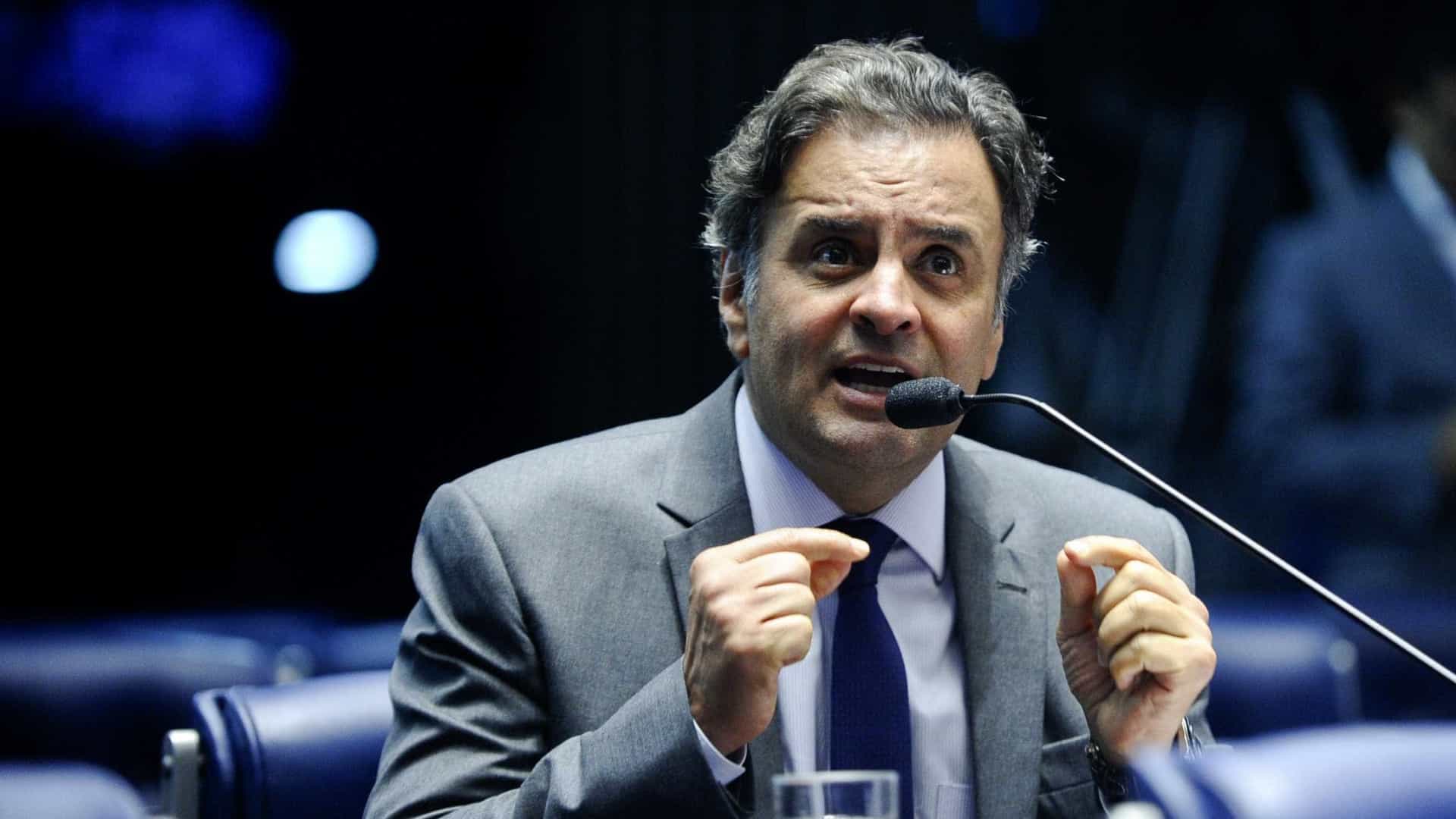 Marco Aurélio envia à primeira instância inquérito contra Aécio Neves