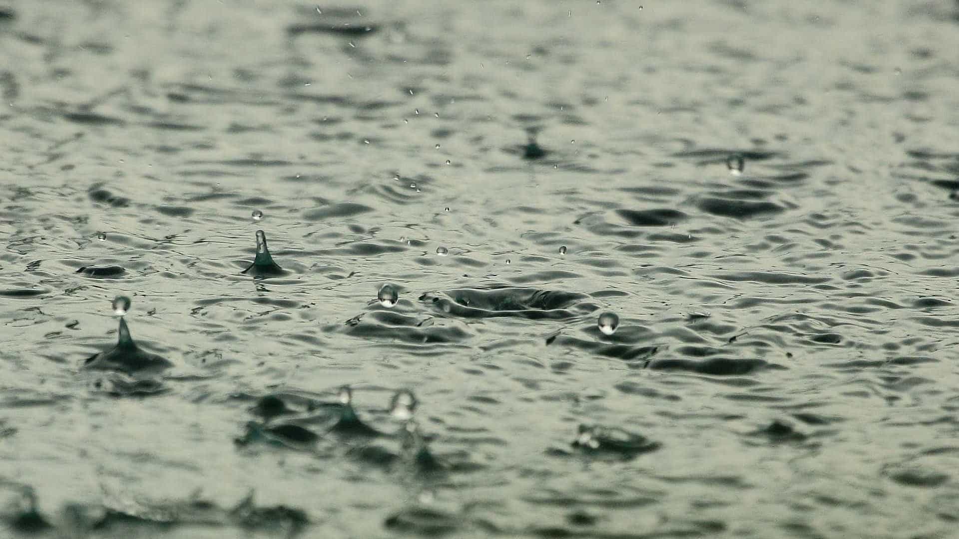 Temporal no Rio de Janeiro deixa cinco mortos e provoca alagamentos