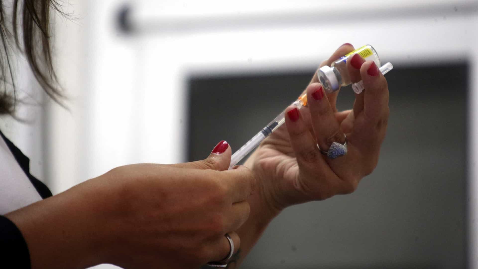 Terminais de ônibus recebem campanha de vacinação contra febre amarela