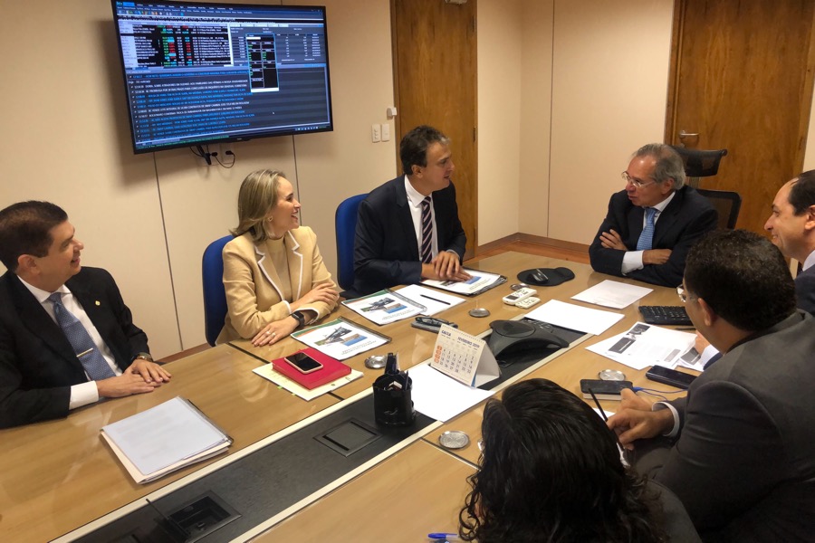 Em Brasília, governador discute investimentos para o Ceará