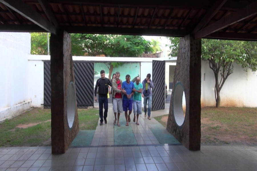 Operação infância perdida: Jovem da Zona rural do Crato que era estuprada pelos 5 tios denuncia abuso e polícia prende os acusados; Veja o Vídeo