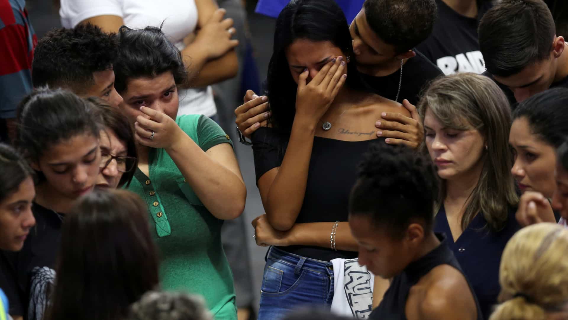 Maioria dos atiradores de crimes em escolas não é psicopata, diz estudo