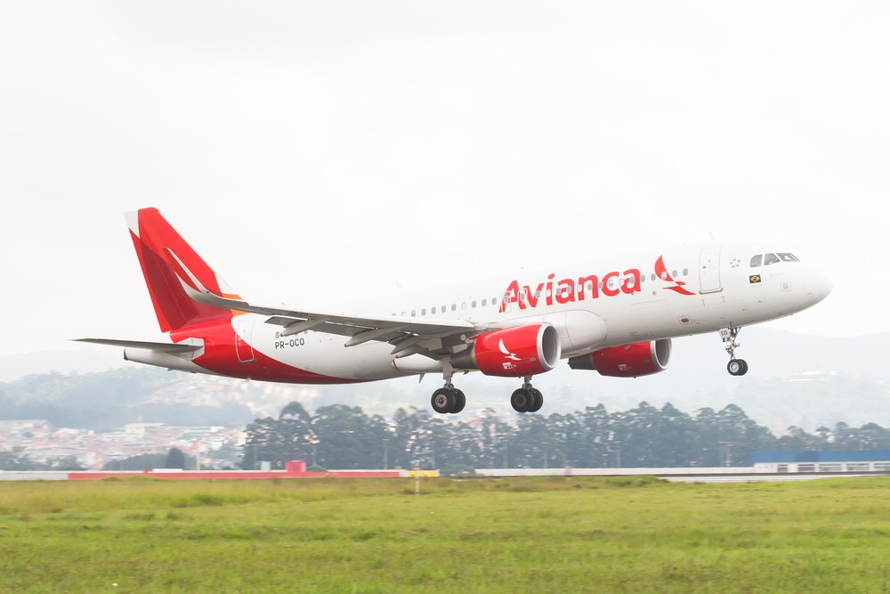 Azul faz proposta para comprar parte das operações da Avianca Brasil