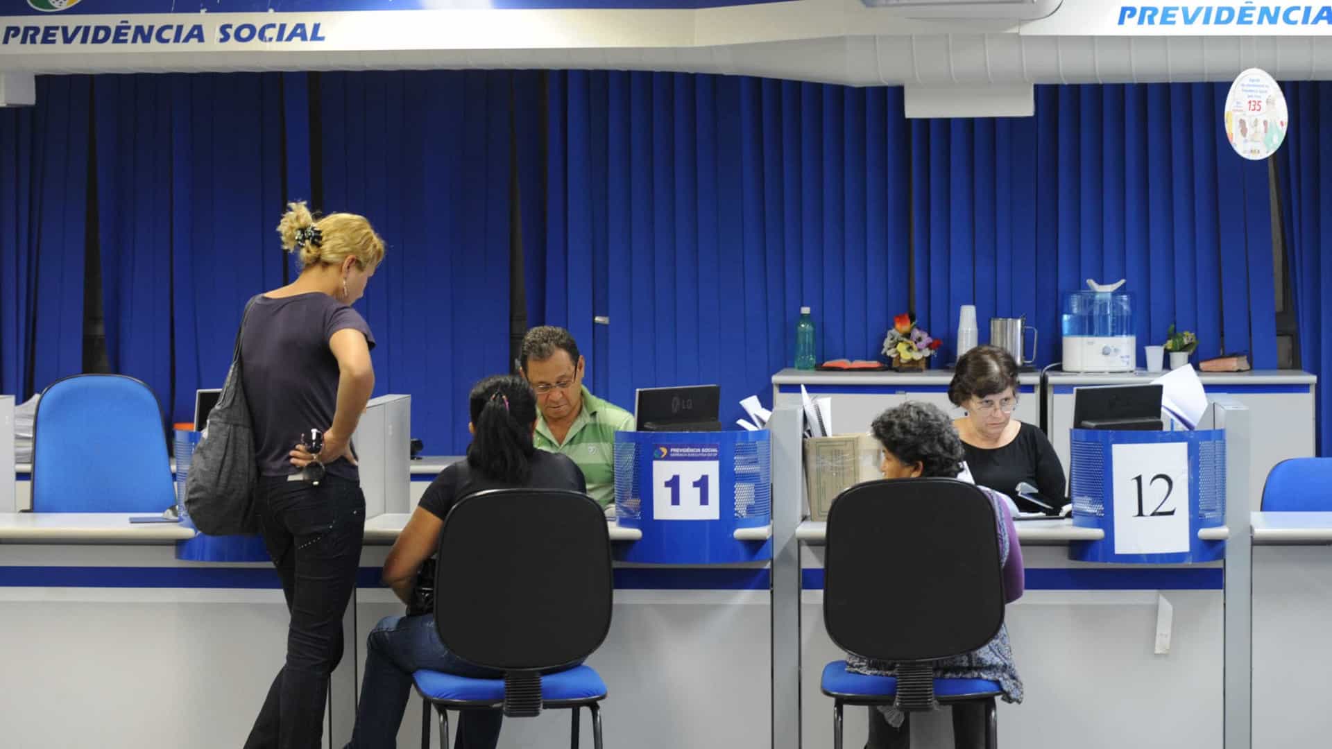INSS altera regras para prova de vida e renovação de senhas
