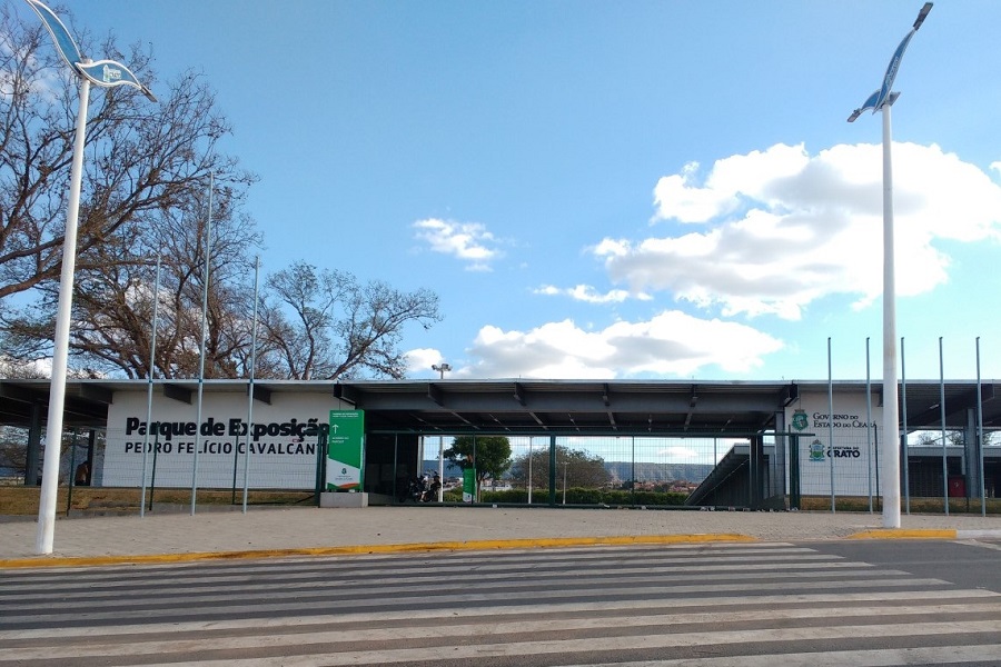 Parque de exposições ficará aberto à população fazer caminhadas e atividades recreativas,  garante Zé Ailton