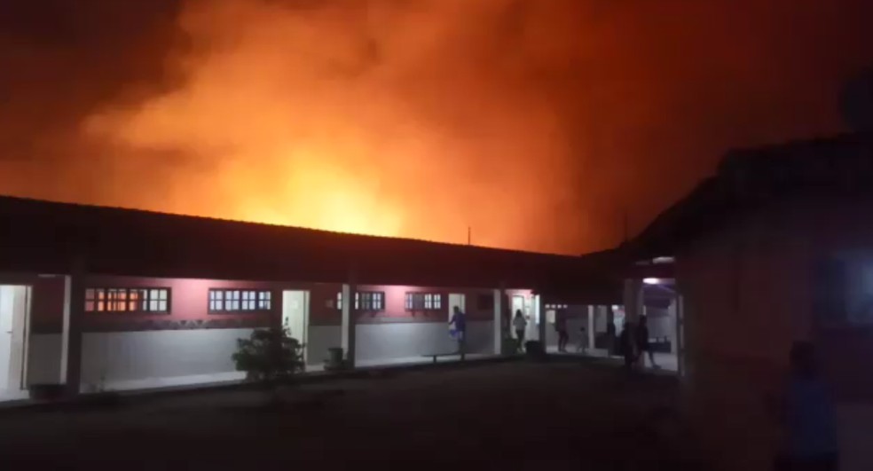 Incêndio destrói vegetação que fica em aldeia indígena do sul da Bahia
